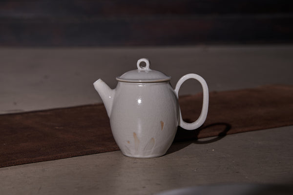 Shino Gonfu teapot /(120ml)