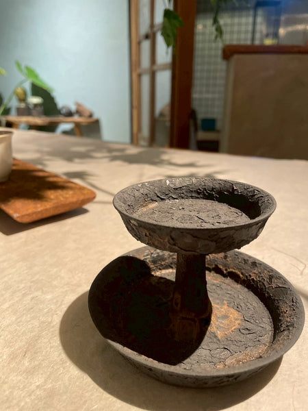 Candle holder