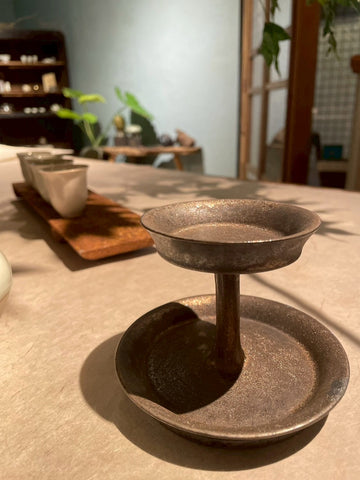 Candle holder