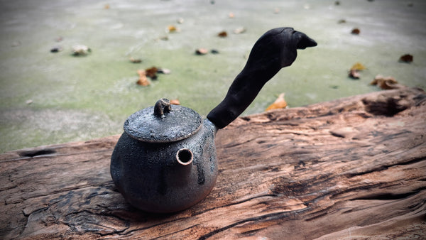 Wood fired teapot |around 250.| 2-10