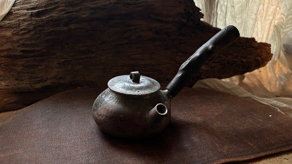 Wood fired teapot around 350ml (serves 5-7people) 3-2