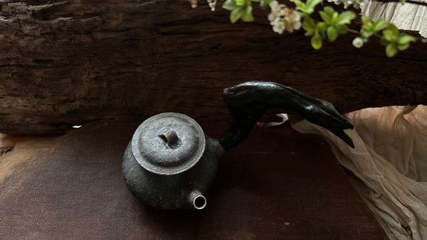 Wood fired teapot around 350ml (serves 5-7people) 3-14