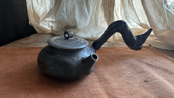 Wood fired teapot |around 250.| 2-22